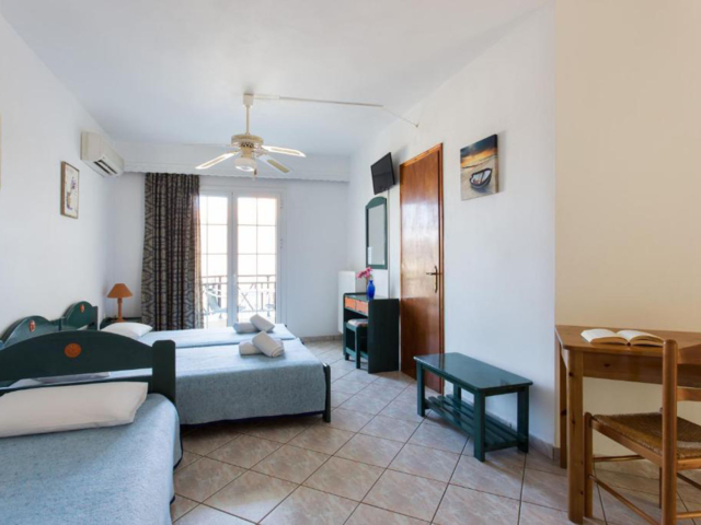 Monemvasia Hotels