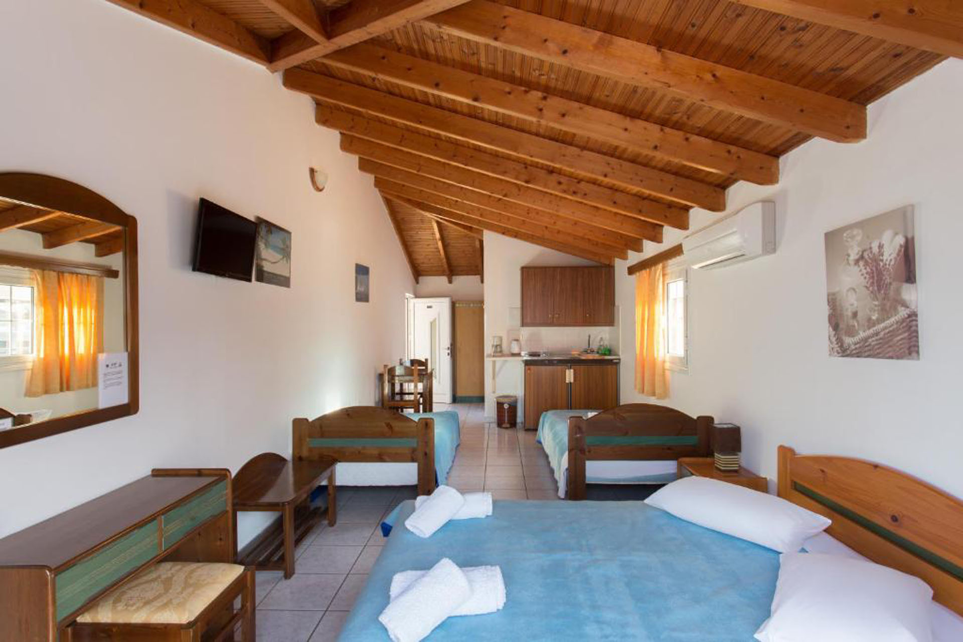 Monemvasia Hotels