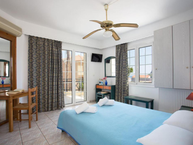 Monemvasia Hotels